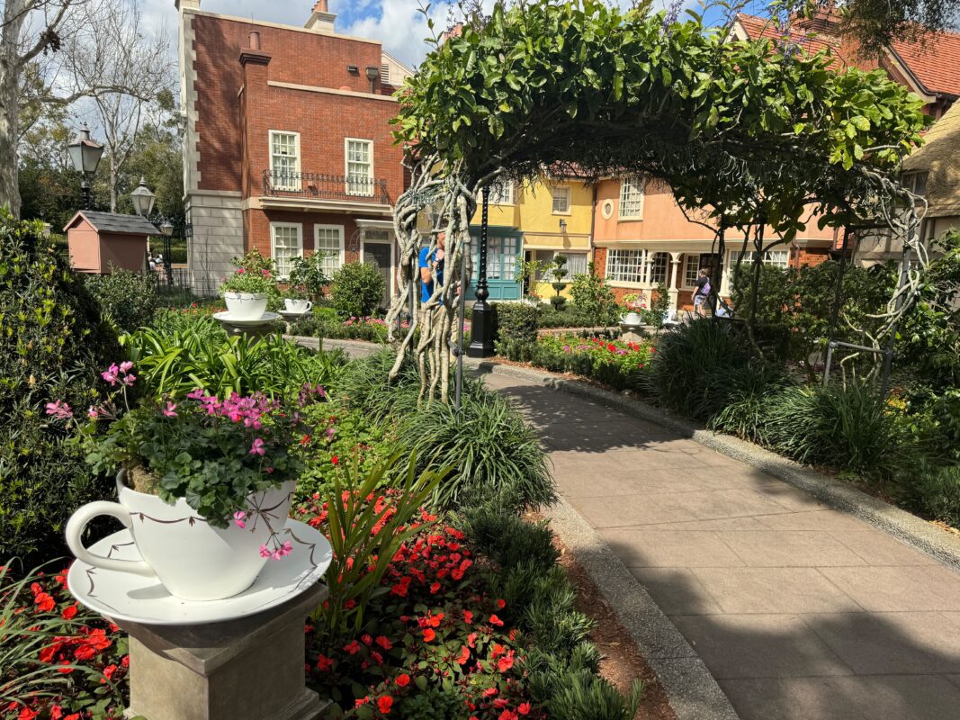 English Tea Garden & Shakespeare Garden Return for 2024 EPCOT International Flower & Garden Festival 1 wdw epcot 2024 epcot internation flower garden festival english tea garden shakespeareIMG 7971