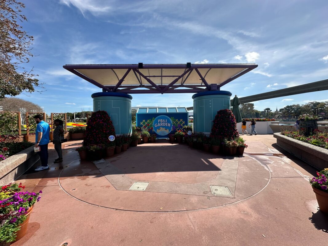 A wide shot of the PB&J Garden.