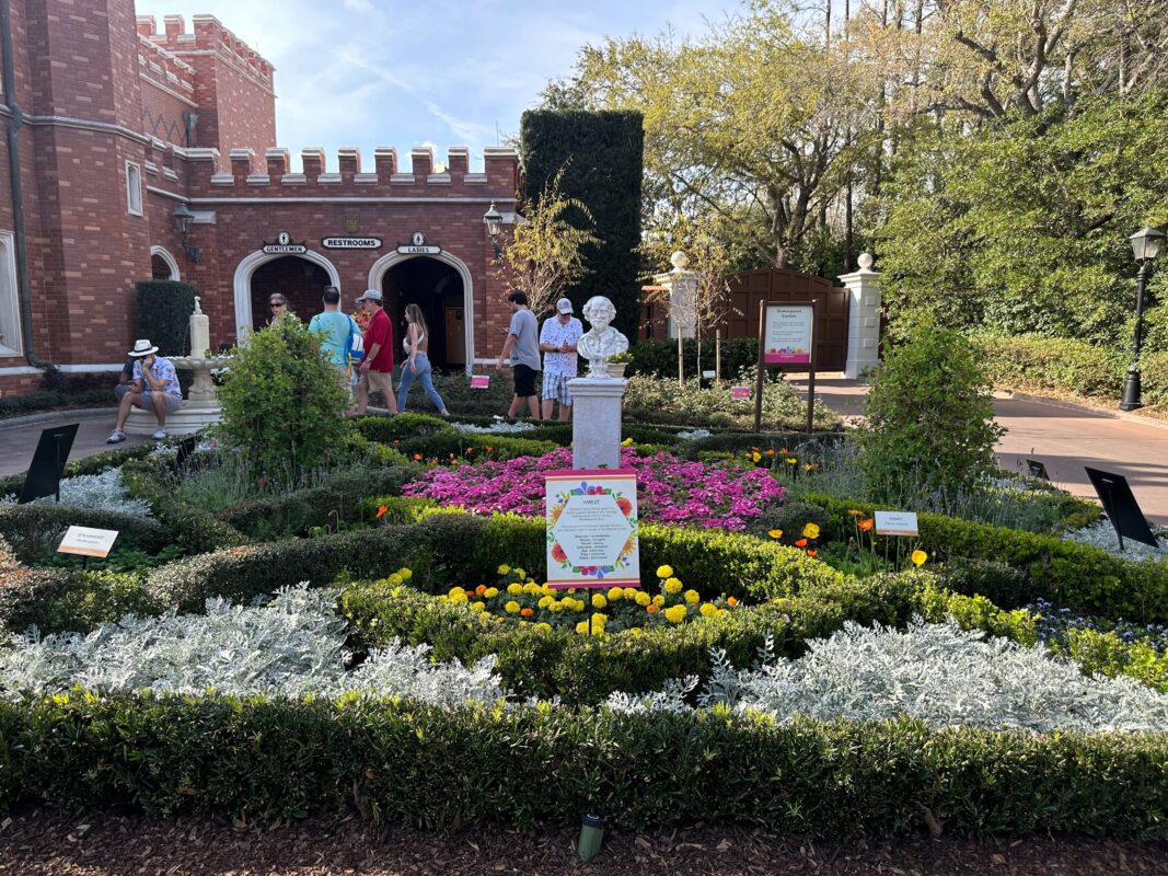A wide shot of the Shakespeare Garden.